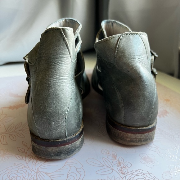 Free People Emerald Green Leather Cut Out Ankle Strap Boots Sz EU 39 or US 8 - Picture 5 of 10